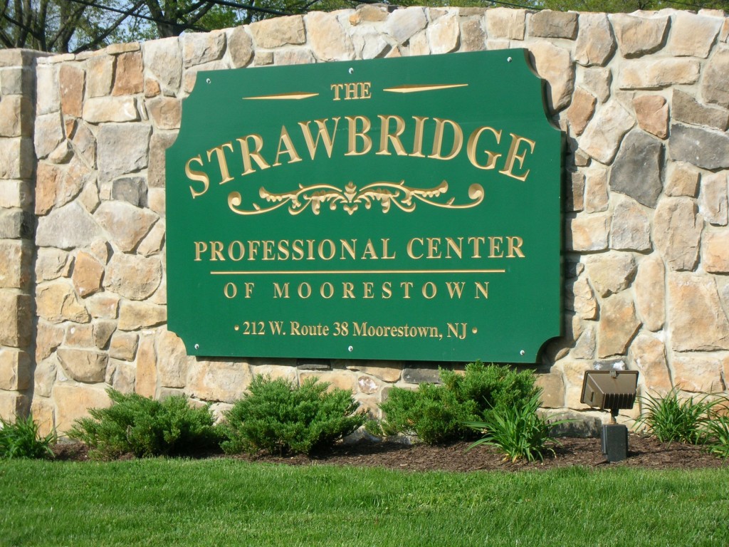 Moorestown, NJ - Daily Plan It - Exterior - Strawbridge Professional Center sign