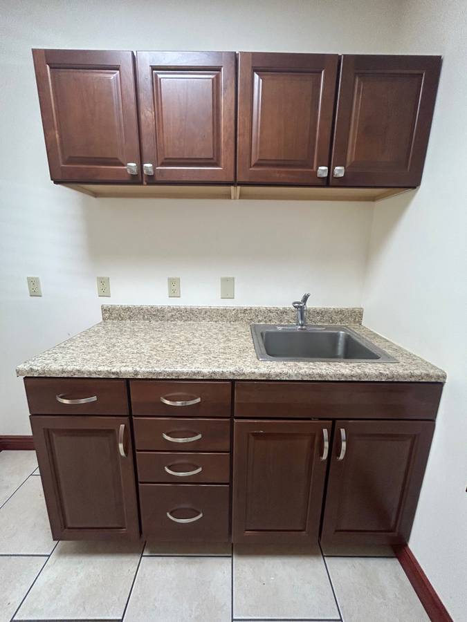 Kitchen sink